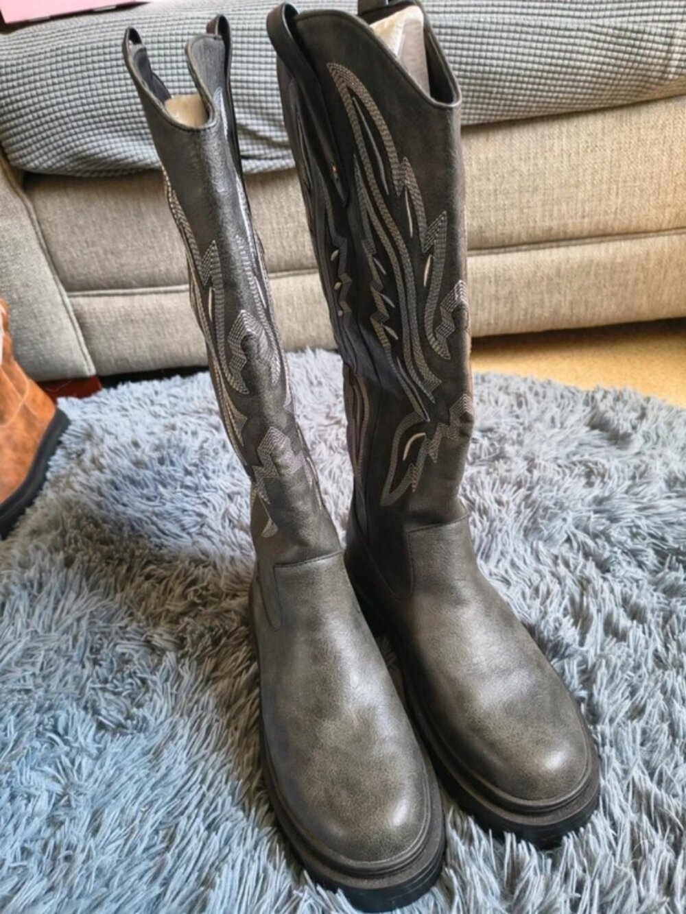 Black cowboy boots